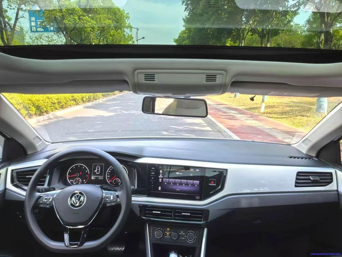 Car Image 8